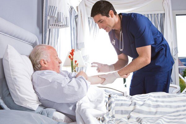 مزایای استفاده از خدمات پرستاری سالمند